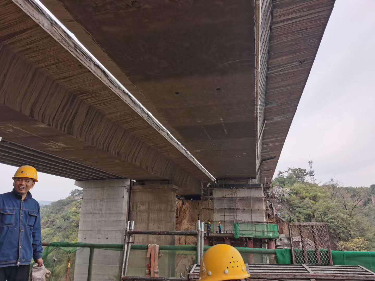 海南藏族桥梁加固公司需要什么资质？大修加固预算是多少？